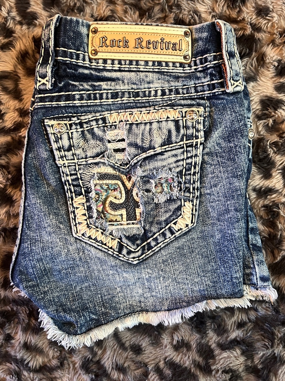 Rock Revival , peekaboo pocket shorts tag size 30
